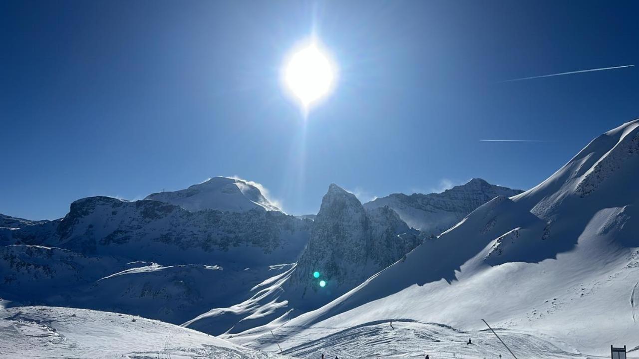 Chalet Hotel L'Ecrin Tignes Eksteriør billede